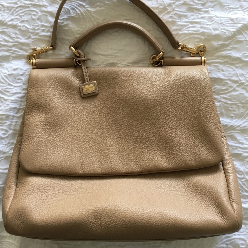 Authentic NEW Dolce and Gabbana bag. Tan leather